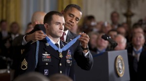 Giunta Receives Medal