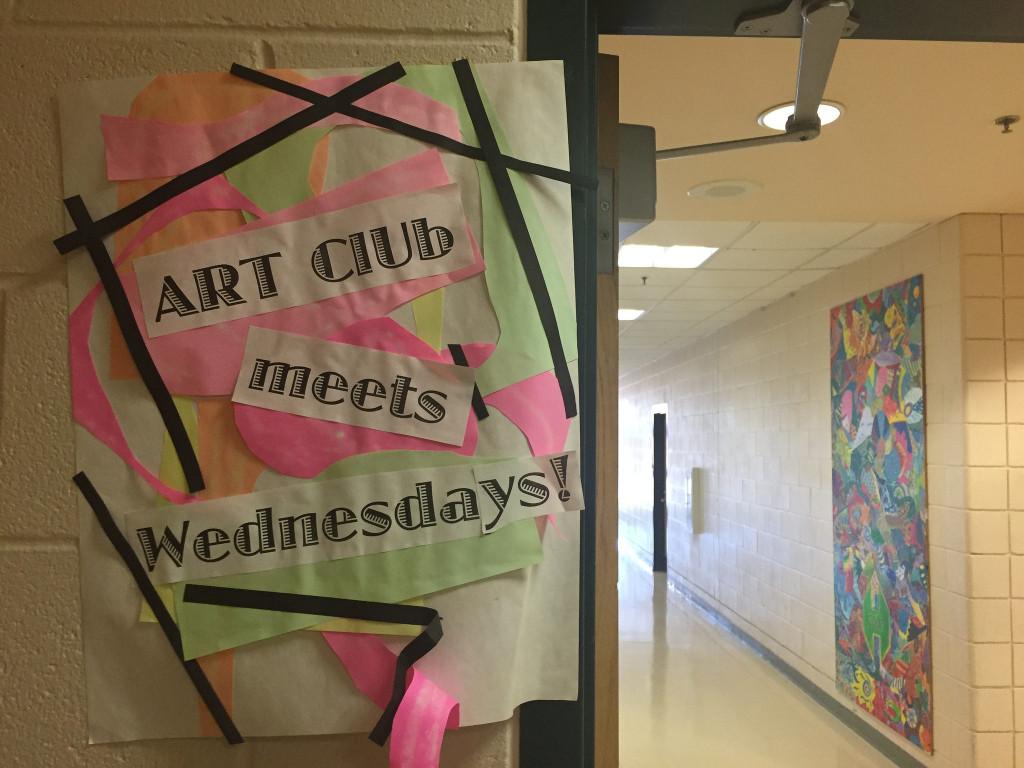 Art club welcomes new members every week. Photo by Emma Zack.